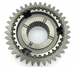 Transmission 5th gear synchronizer for N300